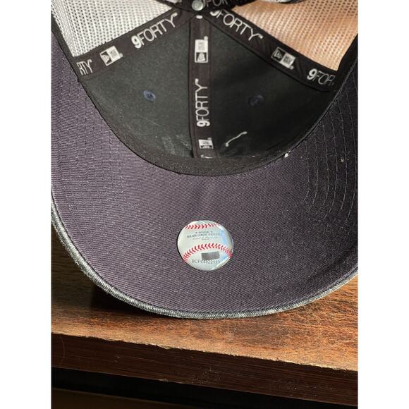 NEW YORK YANKEES NEW ERA HAT 9FORTY Gray SNAPBACK ADJUSTABLE MLB BASEBALL CAP - Picture 5 of 7